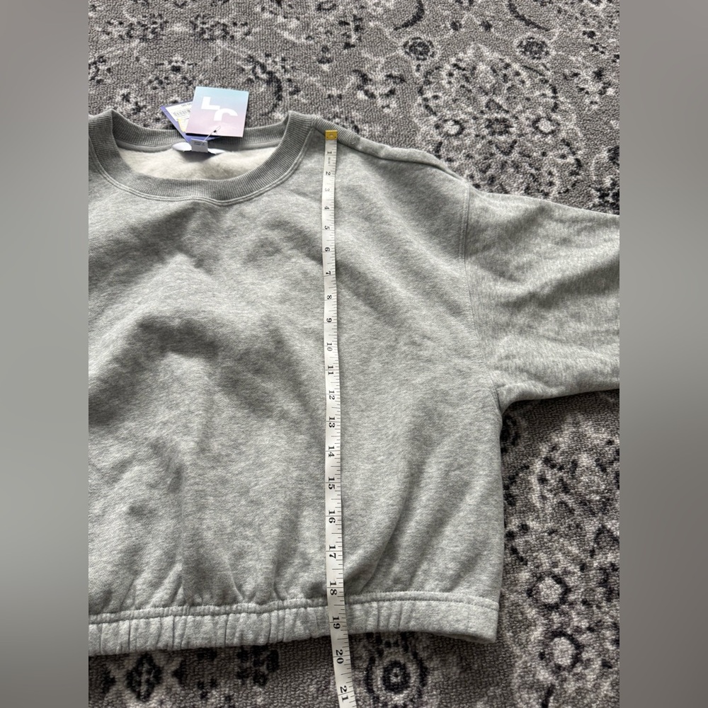 JoyLab Women's Fleece Cropped Crewneck Pullover Sweatshirt Gray in Medium New - Picture 12 of 14